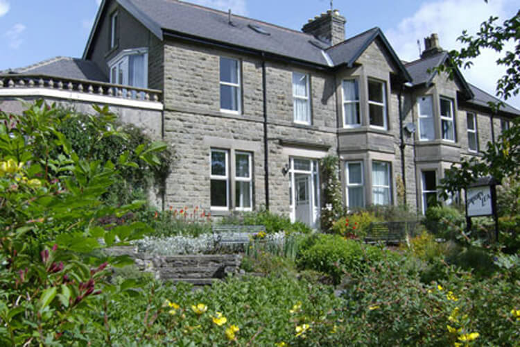 Priory Lea Holiday Flats Buxton, Derbyshire UK Tourism Online
