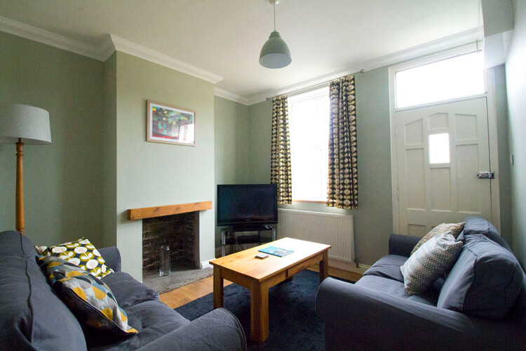 Aldergrove Cottage - Image 3 - UK Tourism Online