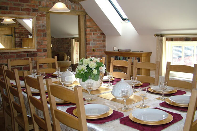 Offcote Grange Holidays - Image 3 - UK Tourism Online