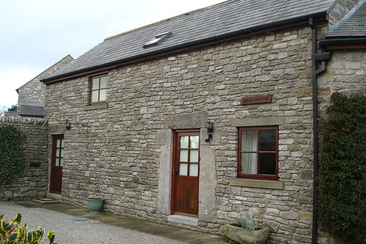 Bosgin Cottage - Image 1 - UK Tourism Online