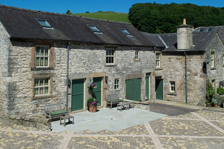 Church Farm Cottages - Image 1 - UK Tourism Online