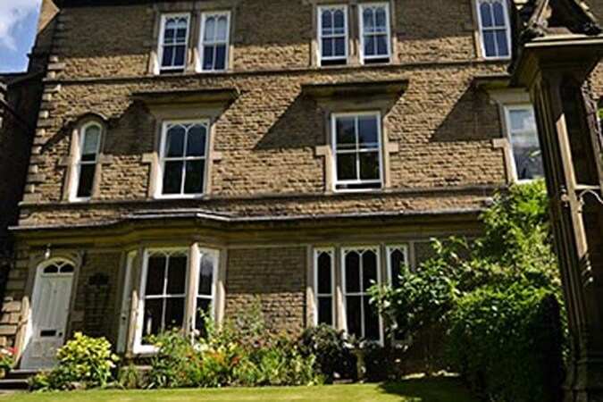 Glendon Guest House Thumbnail | Matlock - Derbyshire | UK Tourism Online