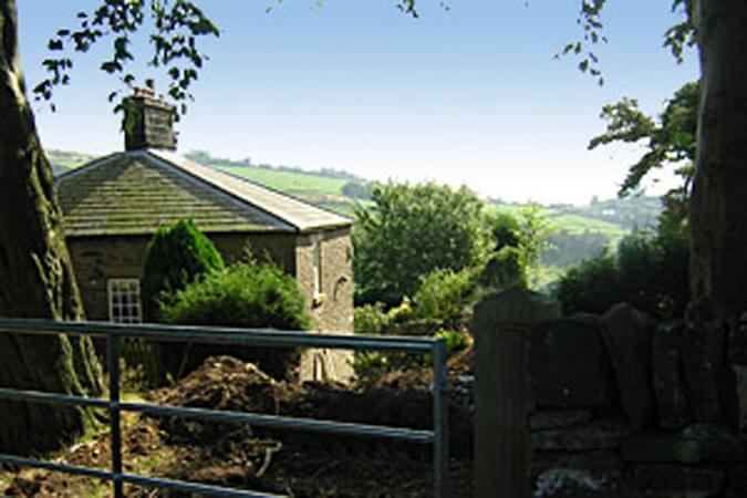 Horwich Farm Thumbnail | Buxton - Derbyshire | UK Tourism Online