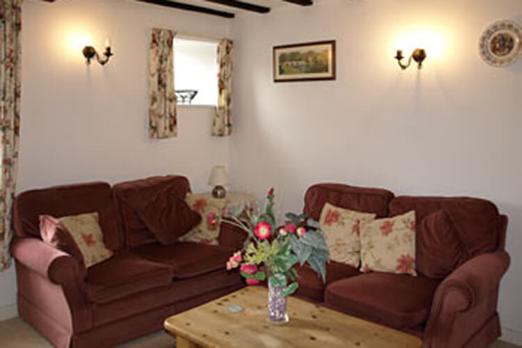 Little Cottage & Top Cottage - Image 3 - UK Tourism Online