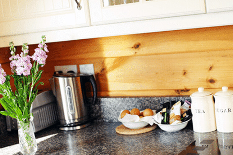 Oaklands Country Lodges - Image 3 - UK Tourism Online