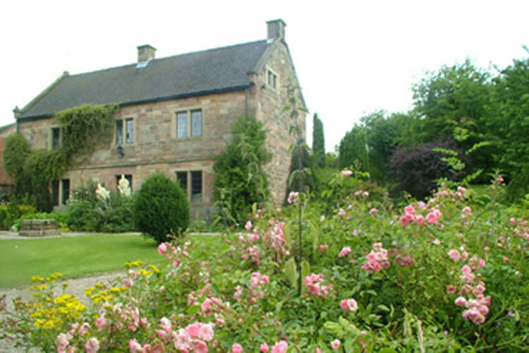 Offcote Grange Cottage Holidays - Image 2 - UK Tourism Online