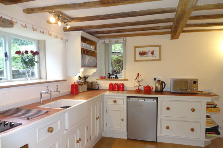 Ollerbrook Farm Cottages - Image 3 - UK Tourism Online