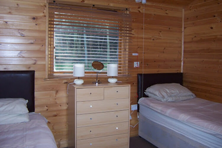 Rosliston Forestry Centre Lodges - Image 4 - UK Tourism Online