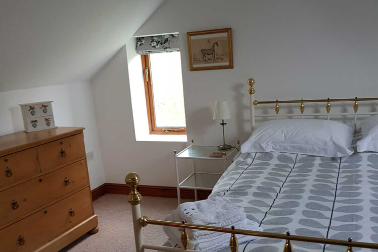 Sheepwash Cottage - Image 2 - UK Tourism Online