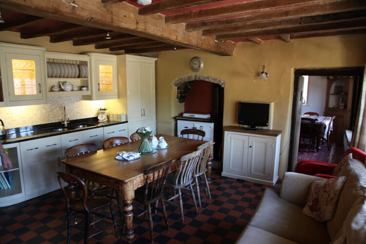 Swiers Farmhouse - Image 4 - UK Tourism Online