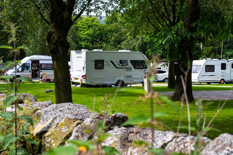 The Camping and Caravanning Clubsite - Crowden - Image 3 - UK Tourism Online