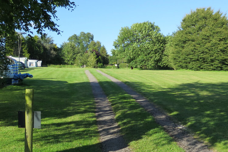 The Closes Caravan Park - Image 4 - UK Tourism Online
