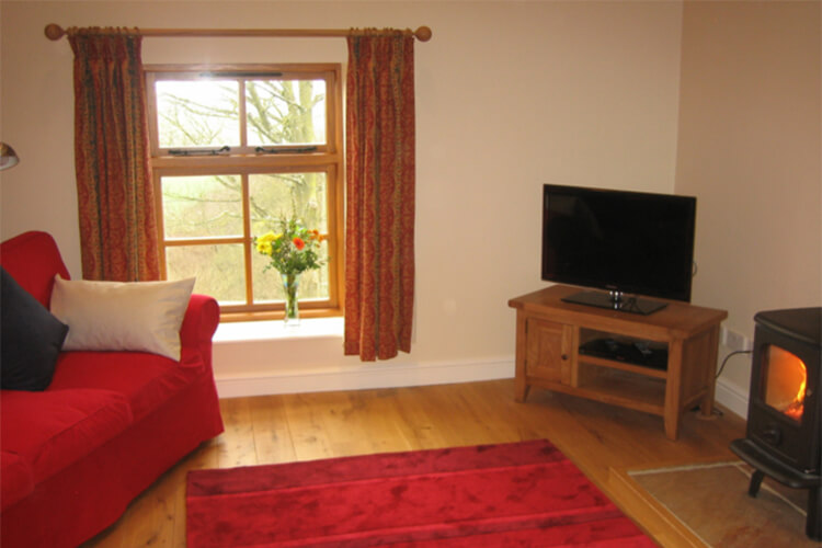 The Hayloft, Eyam - Image 3 - UK Tourism Online