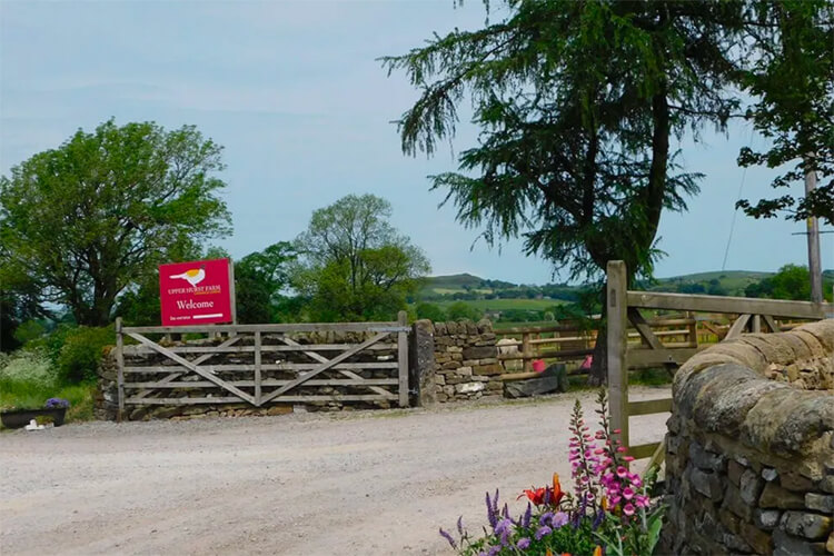 Upper Hurst Farm - Image 2 - UK Tourism Online