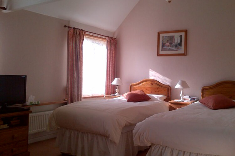 Elms Farm B&B - Image 5 - UK Tourism Online