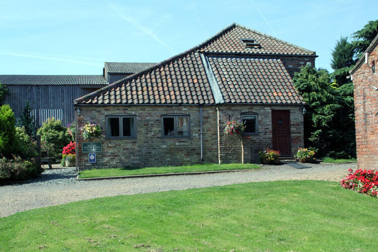 Brook House Barn and Cottage - Image 3 - UK Tourism Online