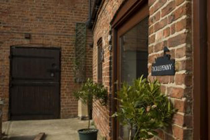 Canal Farm Cottages Thumbnail | Louth - Lincolnshire | UK Tourism Online