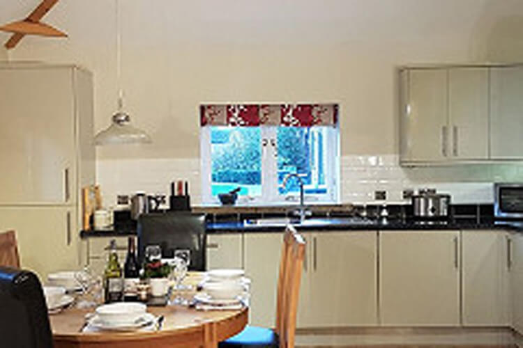 Elms Farm Cottages - Image 4 - UK Tourism Online