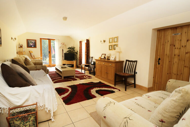 Kents Farm Holiday Cottages - Image 2 - UK Tourism Online