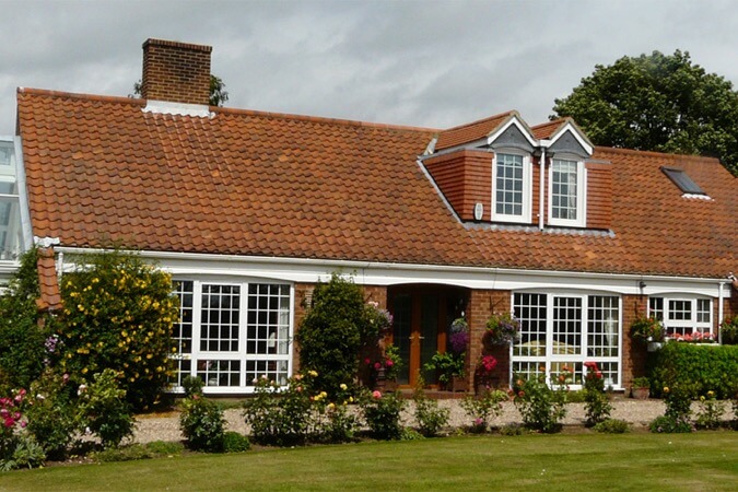 Pine Lodge Bed & Breakfast Thumbnail | Ulceby - Lincolnshire | UK Tourism Online