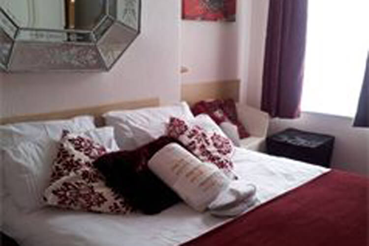 Priory Guest House - Image 2 - UK Tourism Online
