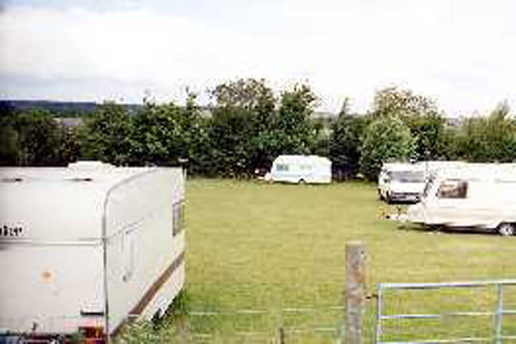 Road End Farm Caravan Site - Image 3 - UK Tourism Online