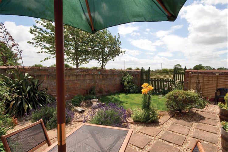 Sea View Holiday Cottages - Image 5 - UK Tourism Online