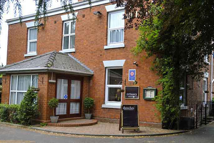 The Beeches Hotel Grimsby - Image 1 - UK Tourism Online