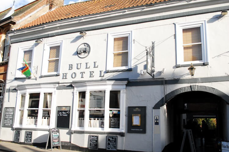 The Bull Hotel - Image 1 - UK Tourism Online