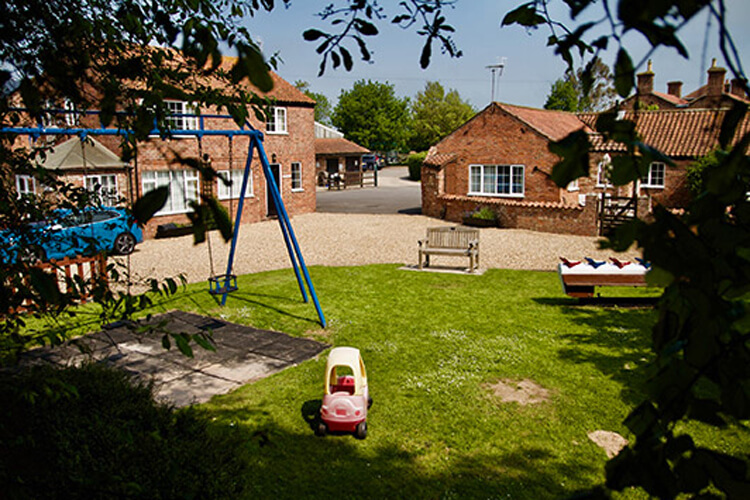The Chestnuts Farm Holiday Cottages - Image 1 - UK Tourism Online