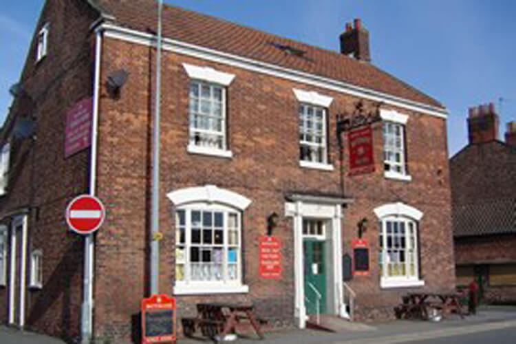 The Kings Arms - Image 1 - UK Tourism Online