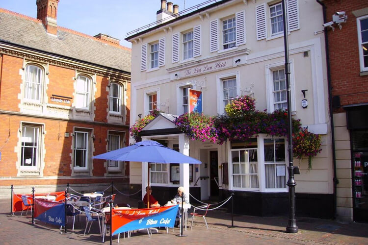 The Red Lion Hotel - Image 1 - UK Tourism Online