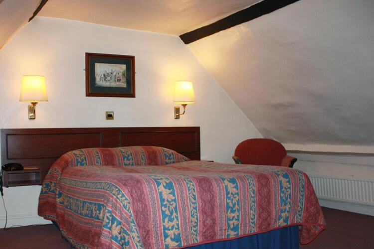 The Red Lion Hotel - Image 2 - UK Tourism Online