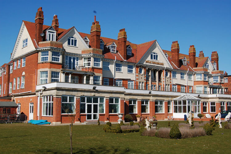 The Royal Hotel - Image 1 - UK Tourism Online