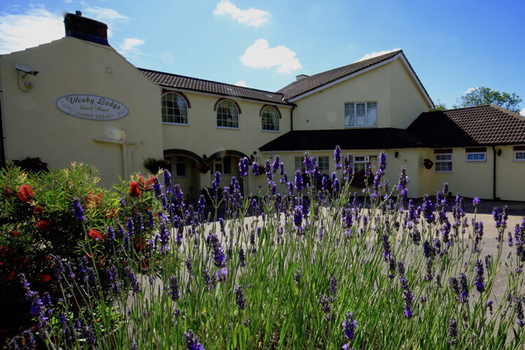 Ulceby Lodge - Image 1 - UK Tourism Online