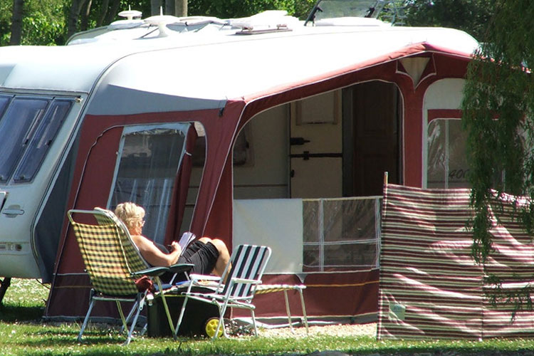 Willow Holt Caravan & Camping Park - Image 3 - UK Tourism Online