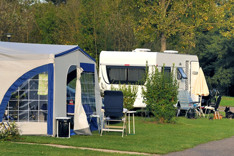 Riverside Caravan Park - Image 1 - UK Tourism Online