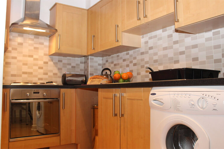 Cotels Serviced Apartments - Image 3 - UK Tourism Online