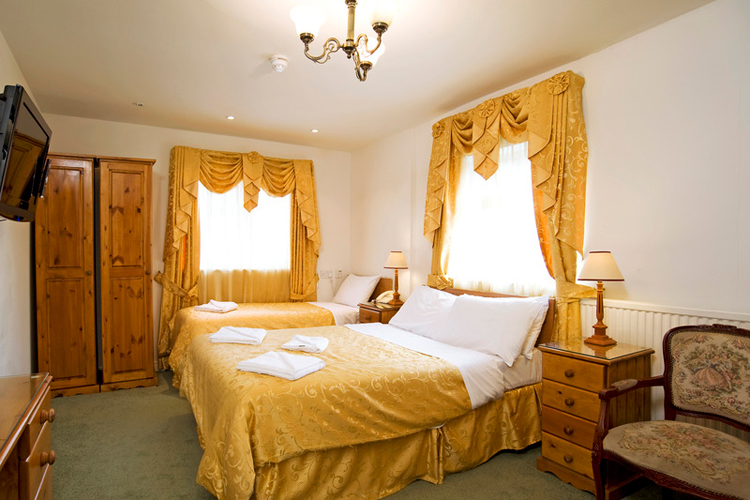 Acorn Guest House - Image 2 - UK Tourism Online