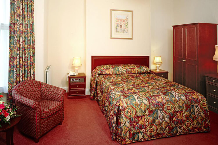 Arundel House Hotel - Image 2 - UK Tourism Online