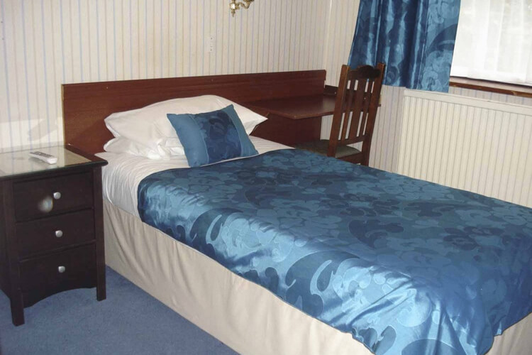 Bridge Guest House - Image 3 - UK Tourism Online