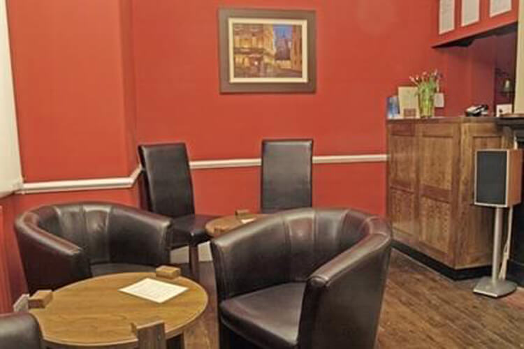 Nags Head Hotel - Image 5 - UK Tourism Online