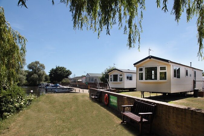 Quiet Waters Caravan Park Thumbnail | Huntingdon - Cambridgeshire | UK Tourism Online