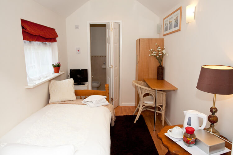 Rosas Bed and Breakfast - Image 4 - UK Tourism Online