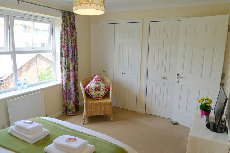 The Airfield Bed and Breakfast - Image 3 - UK Tourism Online