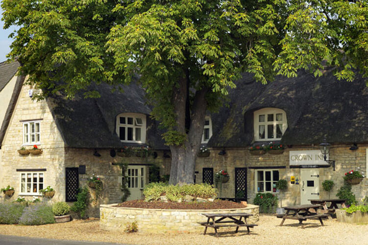 The Crown Inn - Image 1 - UK Tourism Online