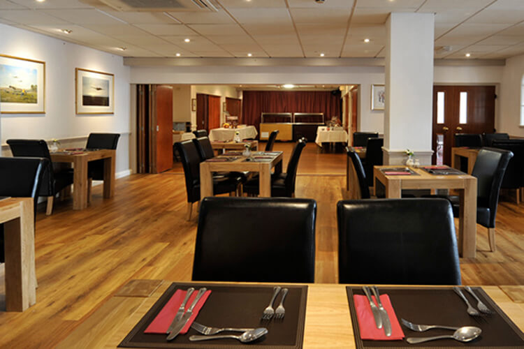 The Oliver Cromwell Hotel - Image 4 - UK Tourism Online