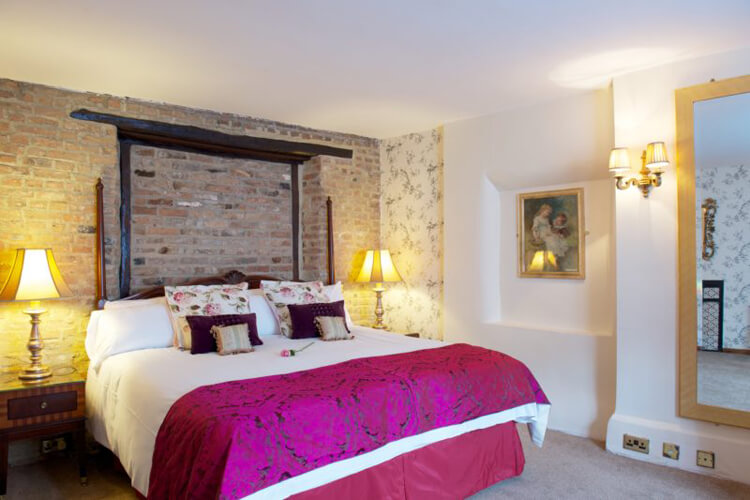 The Rose and Crown Hotel - Image 2 - UK Tourism Online