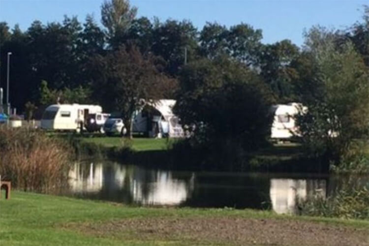 Wyton Lakes Holiday Park (Adults Only) - Image 3 - UK Tourism Online