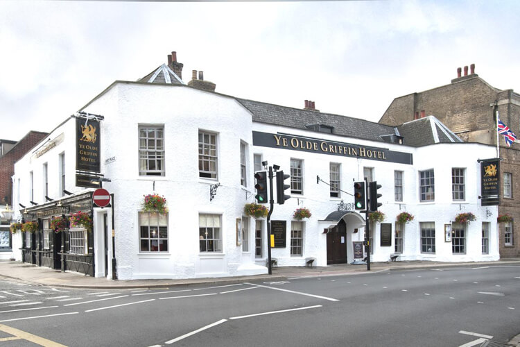 Ye Olde Griffin Hotel - Image 1 - UK Tourism Online